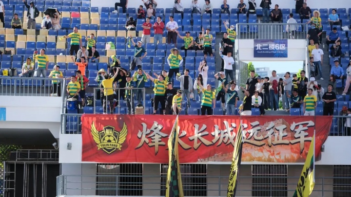 杨运第70分钟头槌定音 榆林矿工1-0力克北京勇士 杨运第70分钟头槌定音 榆林矿工1-0力克北京勇士