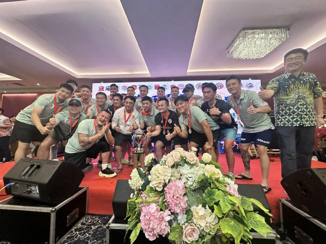 第五届一带一路华人华商足球邀请赛雅加达落幕 柬埔寨金边龙之队夺冠 第五届一带一路华人华商足球邀请赛雅加达落幕 柬埔寨金边龙之队夺冠