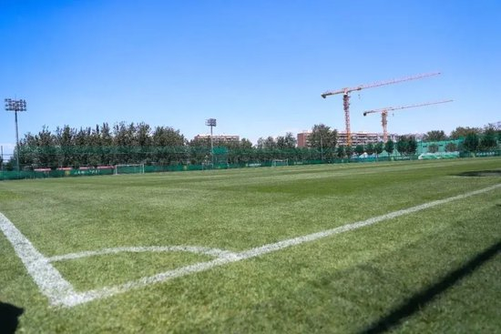 国安迁入聚加基地,李明坦言租赁现状难符俱乐部终极愿景 国安迁入聚加基地,李明坦言租赁现状难符俱乐部终极愿景