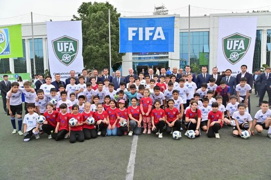 9人作战2-0胜沙特，乌兹别克U17亚洲杯夺冠，三年三线突破青训成果