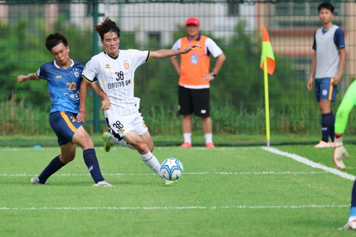 中冠广州德比：晨星创尔特3-1逆转黄埔志诚，萨沙喊出为历史奋斗