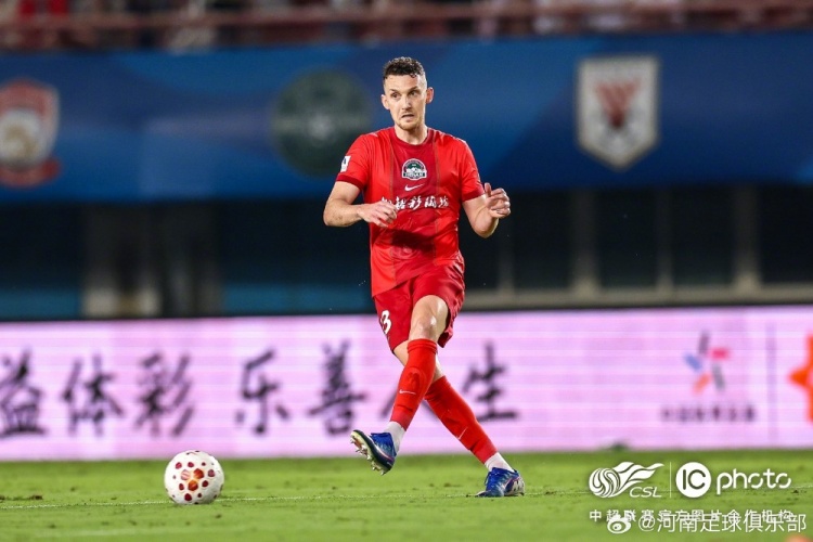 河南主场5-1狂胜海牛 纳萨里奥古斯塔沃梅开二度 河南主场5-1狂胜海牛 纳萨里奥古斯塔沃梅开二度
