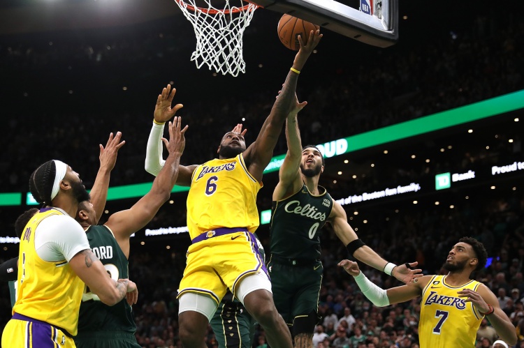 Windhorst：詹姆斯厌恶绿军，加盟概率垫底