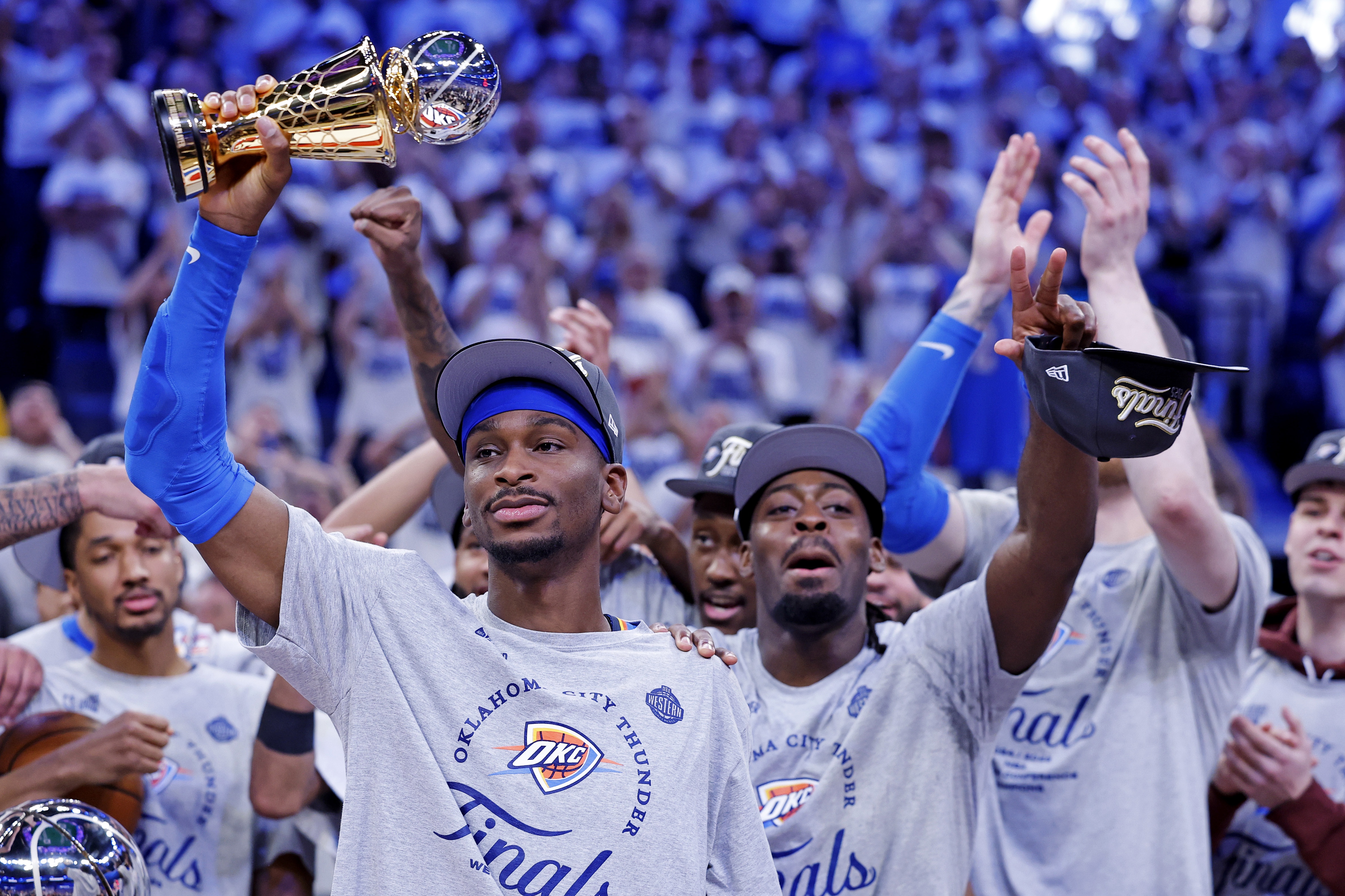 布伦森ESPY封王:独揽三奖力压梅西,NBA球员第11次夺魁 布伦森ESPY封王:独揽三奖力压梅西,NBA球员第11次夺魁
