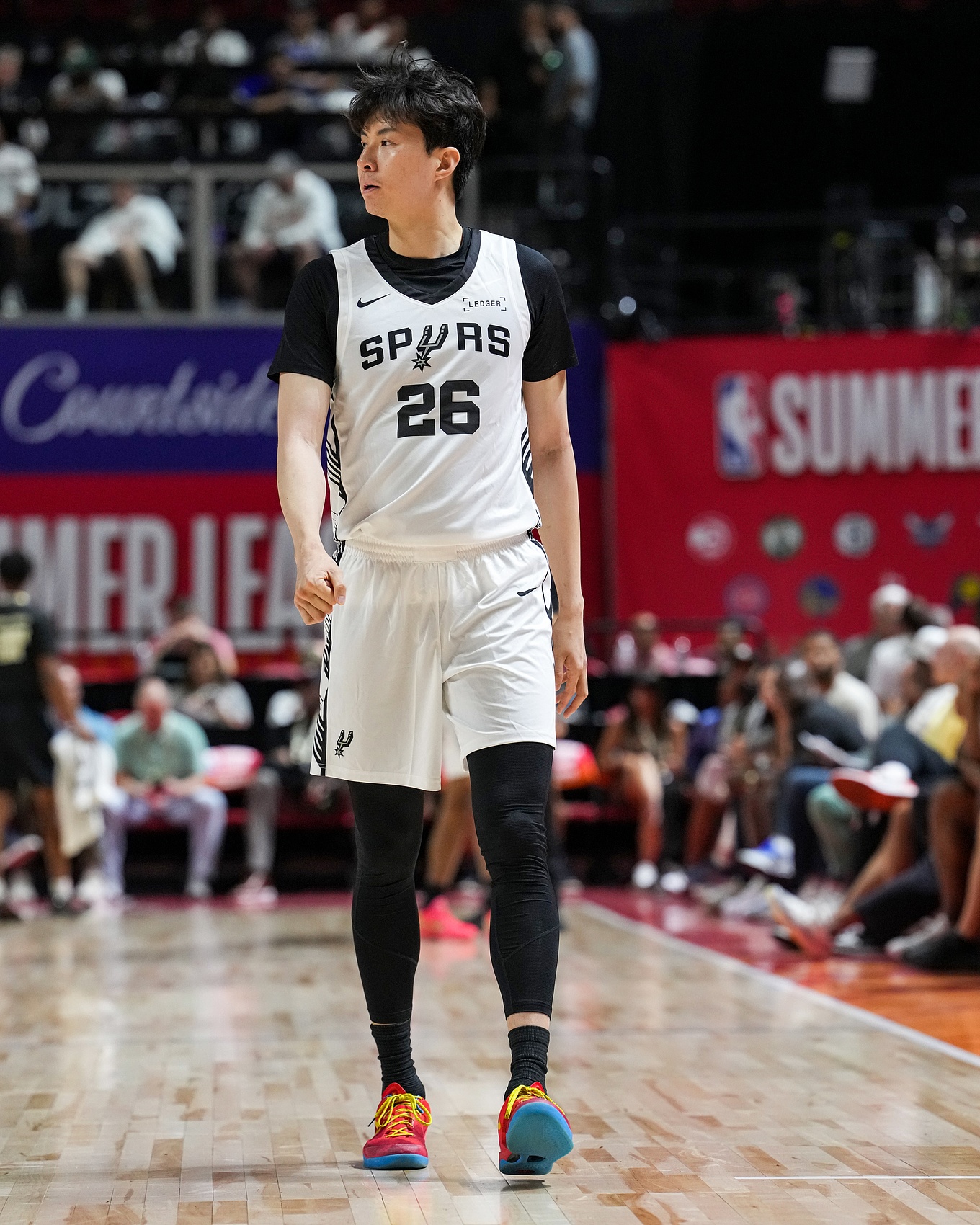 李贤重夏联9+7仍难留NBA?王健:B联赛开2亿日元年薪