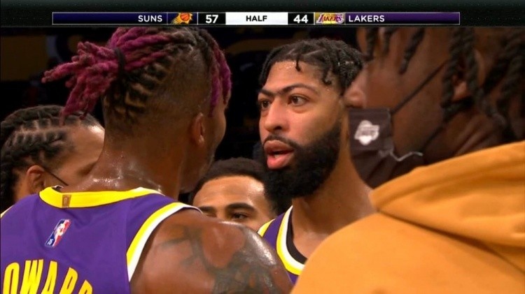 阿德巴约训练场拳击希罗 NBA队友内讧史再添血案 阿德巴约训练场拳击希罗 NBA队友内讧史再添血案