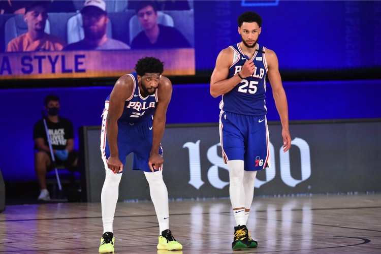 阿德巴约训练场拳击希罗 NBA队友内讧史再添血案 阿德巴约训练场拳击希罗 NBA队友内讧史再添血案