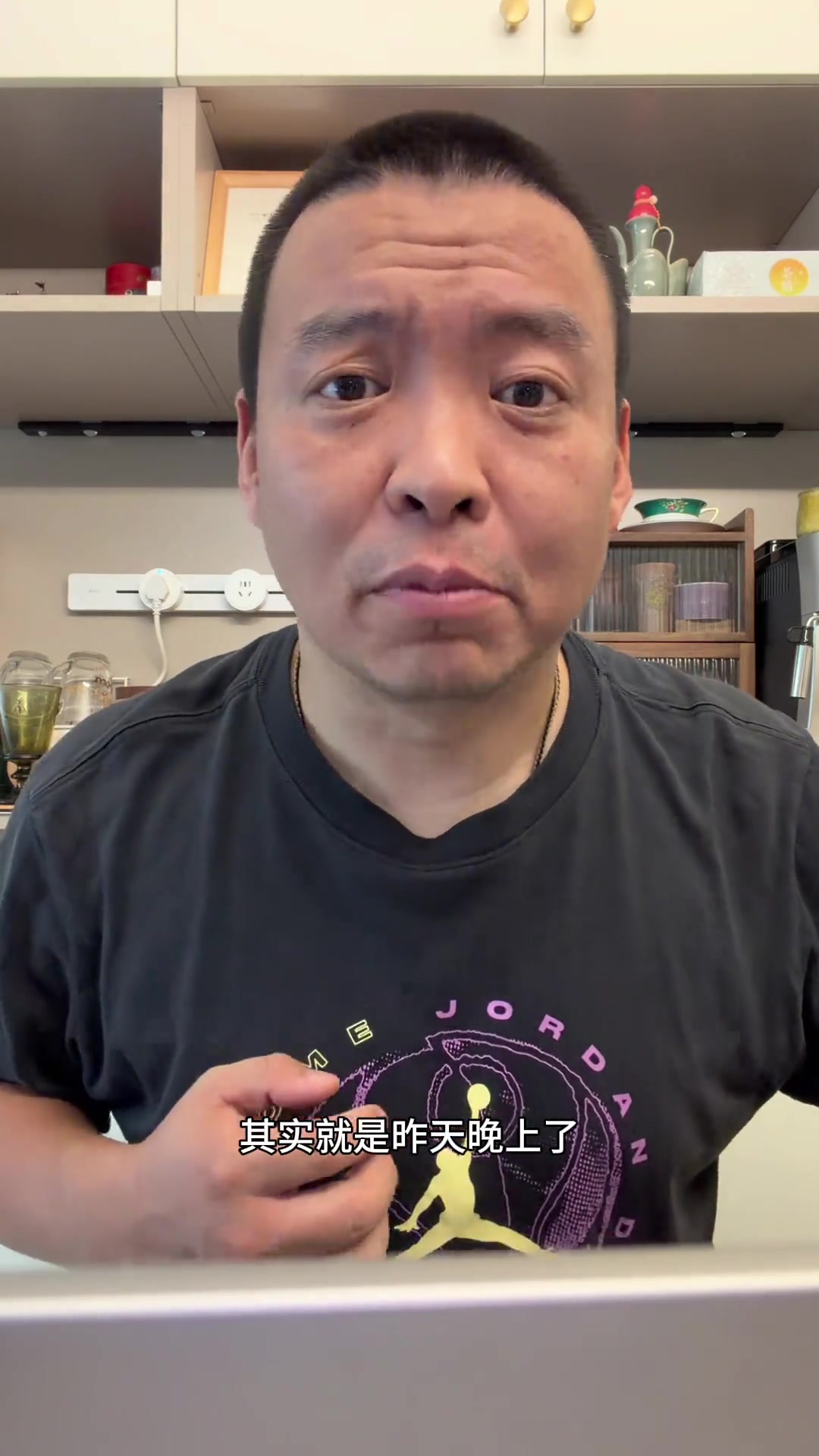 詹姆斯两年800万美元加盟76人 管维佳：这不同于热火时期