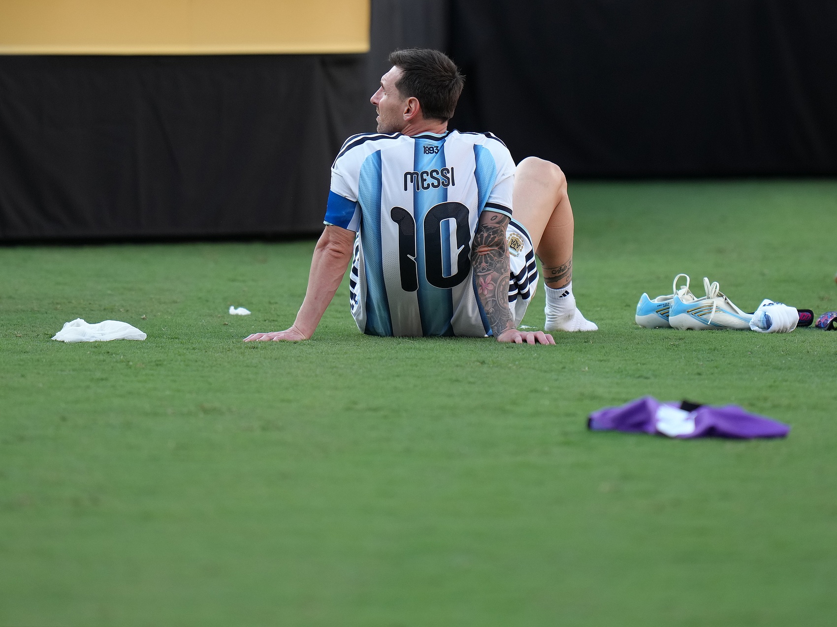 奥莱报：梅西国家队生涯未终结，39岁仍是世界最佳