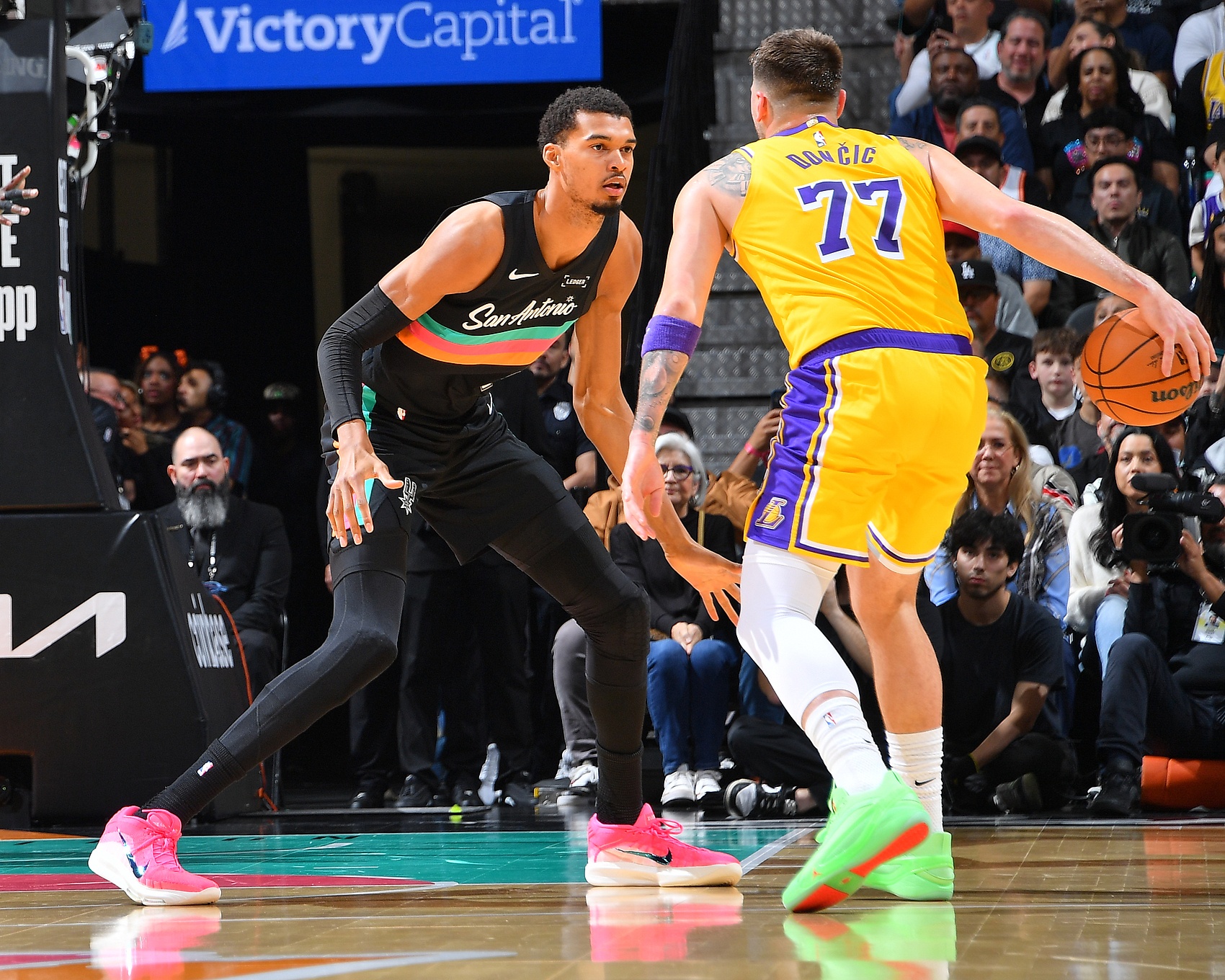 露天看台预测2030年NBA30强 文班亚马居首东契奇第二弗拉格第六
