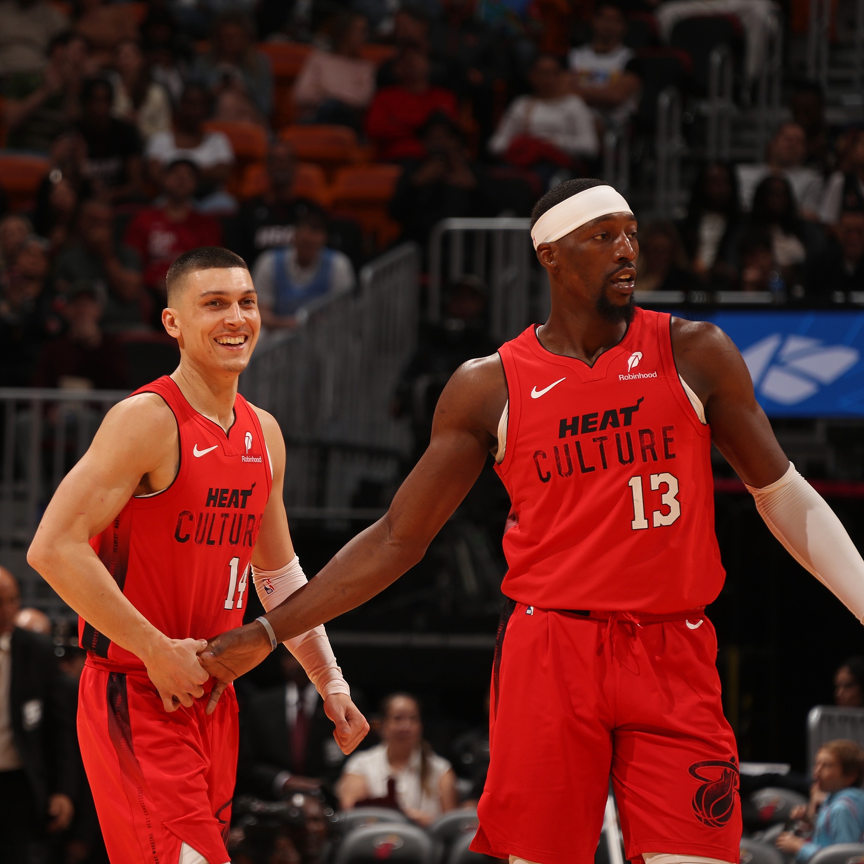 阿德巴约赌城拳击希罗 细数NBA队友反目史