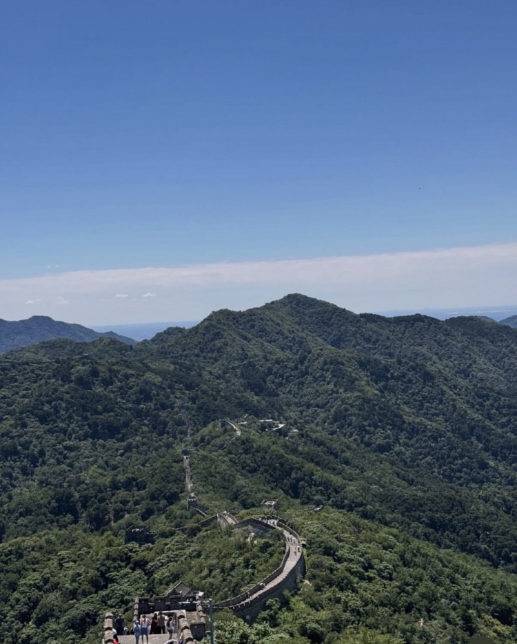 马德鲁加晒长城打卡照:世界七大奇迹之一名不虚传 马德鲁加晒长城打卡照:世界七大奇迹之一名不虚传