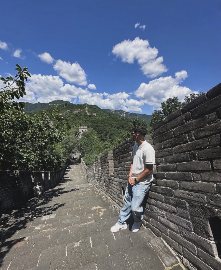 马德鲁加晒长城打卡照:世界七大奇迹之一名不虚传 马德鲁加晒长城打卡照:世界七大奇迹之一名不虚传