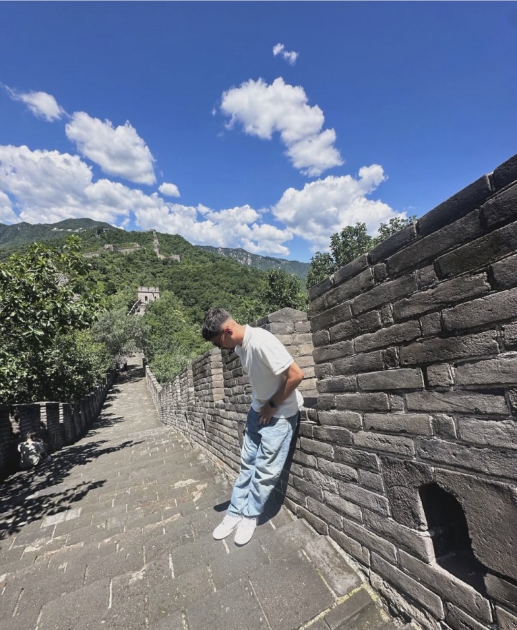 马德鲁加晒长城打卡照:世界七大奇迹之一名不虚传 马德鲁加晒长城打卡照:世界七大奇迹之一名不虚传