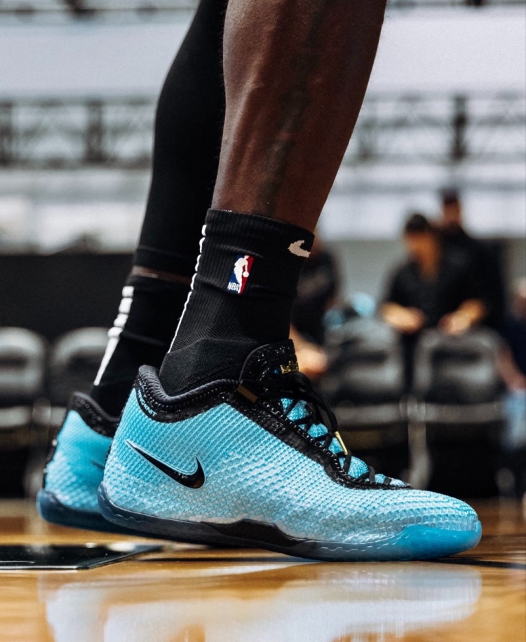 詹姆斯LeBron 24曝光 亲承最轻一代 詹姆斯LeBron 24曝光 亲承最轻一代