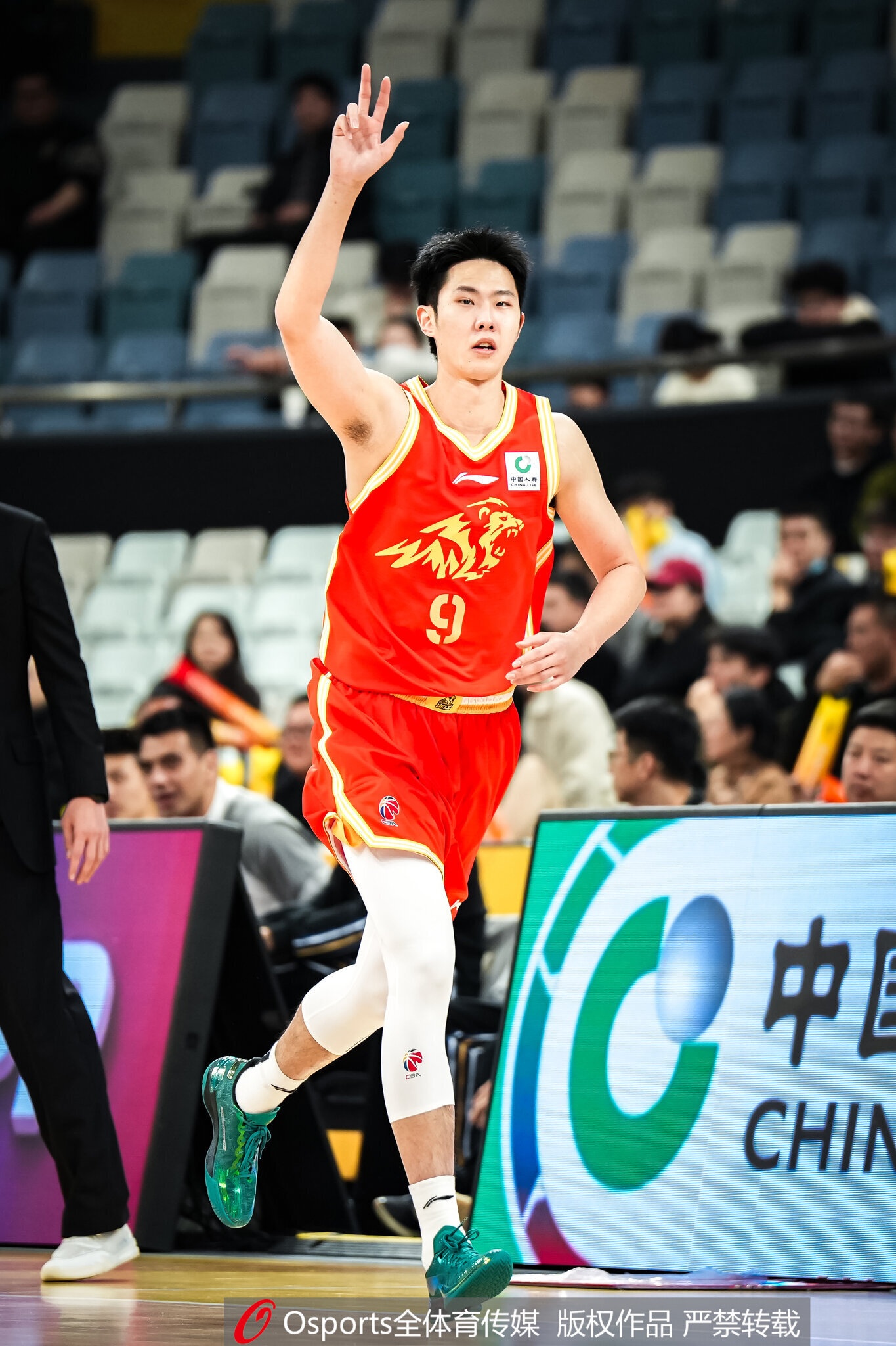 山西男篮注册赵嘉仁 C类合同2028年夏到期 山西男篮注册赵嘉仁 C类合同2028年夏到期