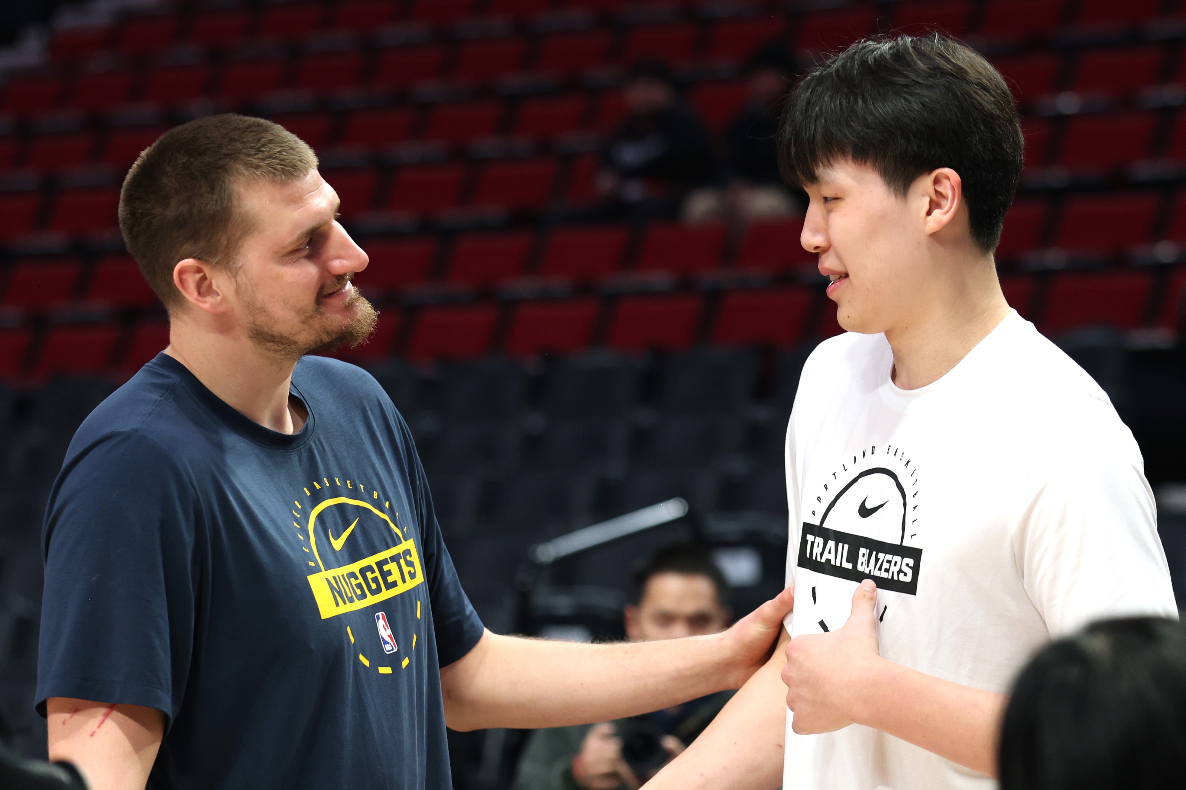 波特兰媒体：杨瀚森夏联数据提升 姚明第二季同样明显进步