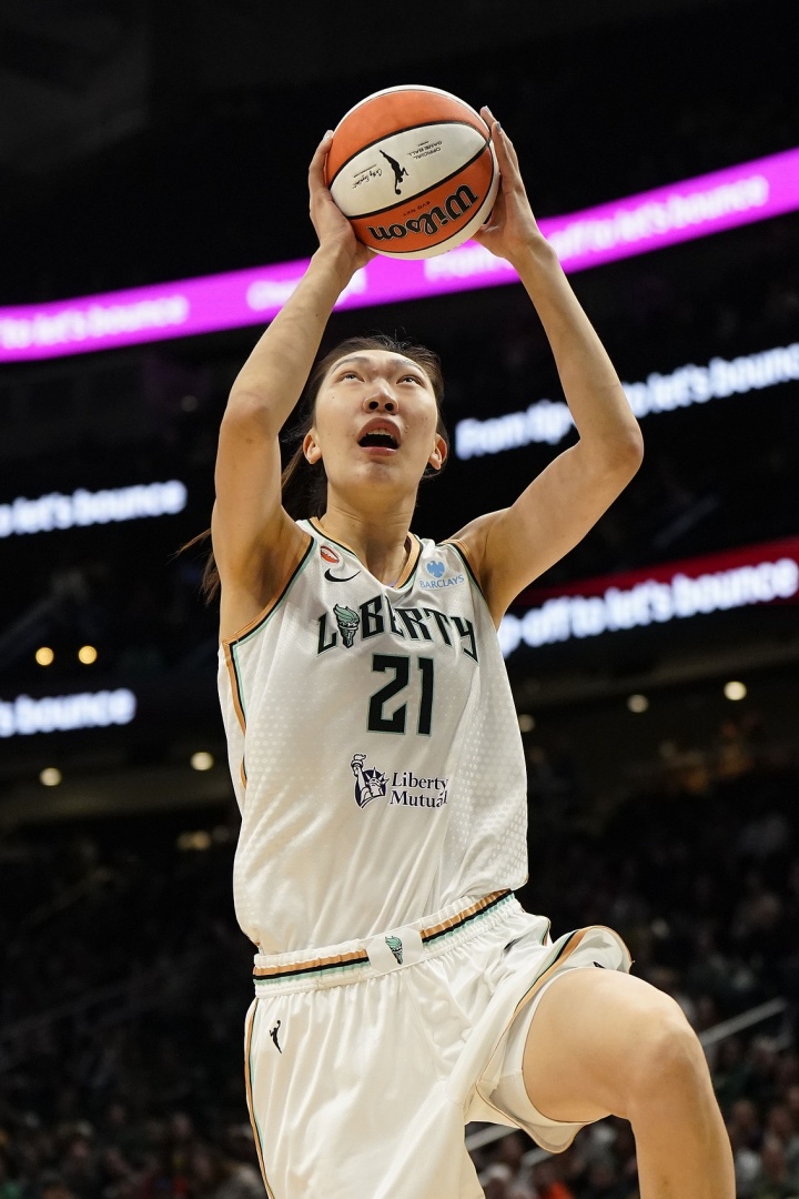 韩旭7分5板2断1帽难救主 自由人92-106负狂热