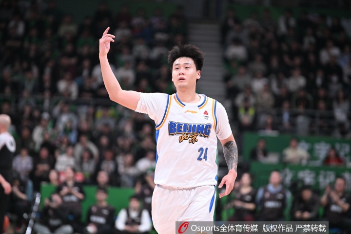 京媒:赵睿希望以赛代练多拉拉状态 他显然还没有达到最佳