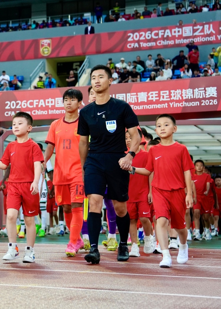 官方:杜健鑫、罗政、刘宗麒入选2026年U17世界杯裁判人员名单 官方:杜健鑫、罗政、刘宗麒入选2026年U17世界杯裁判人员名单