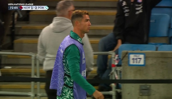 早报:C罗替补未登场,葡萄牙2-1挪威;哈维首胜,渣叔难求一胜 早报:C罗替补未登场,葡萄牙2-1挪威;哈维首胜,渣叔难求一胜
