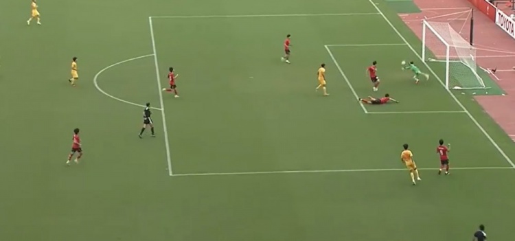 无缘亚运决赛!U23国足1-2韩国U23 王钰栋破门毛伟杰献助攻+伤退 无缘亚运决赛!U23国足1-2韩国U23 王钰栋破门毛伟杰献助攻+伤退
