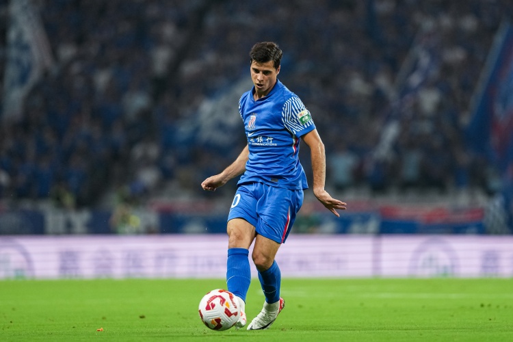 申花赛前最后一练特谢拉缺席合练 徐皓阳进入首发预案