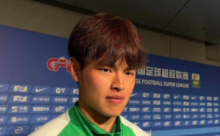 邓捷夫自评京沪大战仅5分 苏亚雷斯鼓励年轻球员大胆犯错