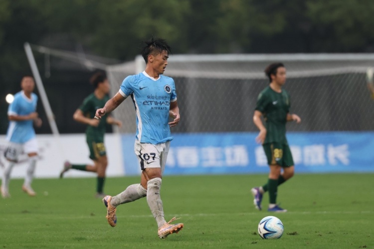 深圳新鹏城U20客场0-2负浙江 牛智远射造险未果 深圳新鹏城U20客场0-2负浙江 牛智远射造险未果
