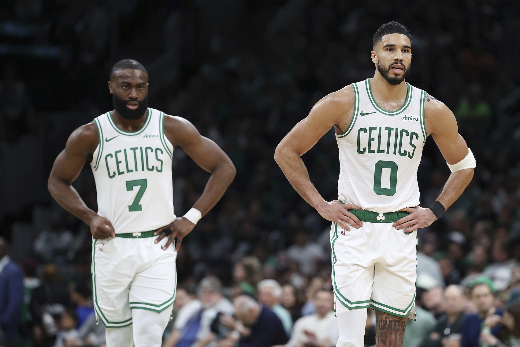 NBA前瞻：塔图姆复出绿军欲止颓，文班亚马率马刺迎战快船，湖人主场誓擒步行者